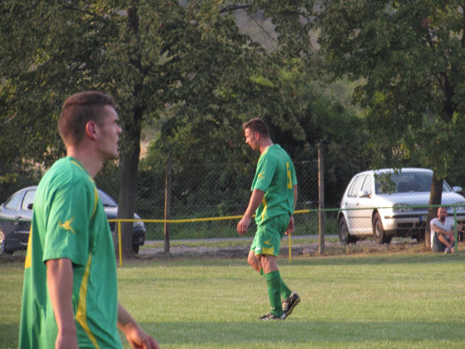 Fotogaléria 2. kolo 20142015 III.B trieda (99) 2. kolo 20142015 III.B trieda