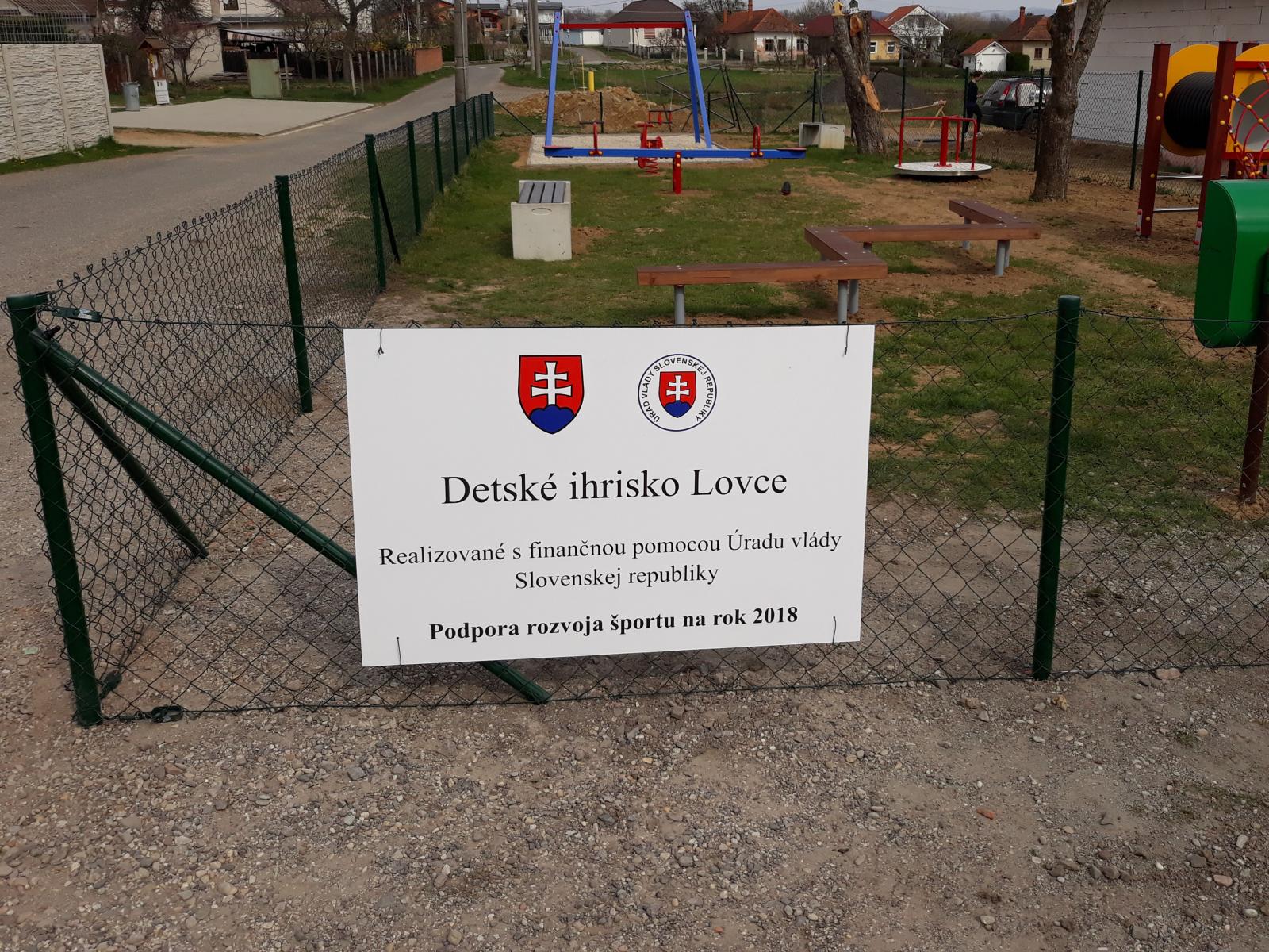 Fotogaléria Detské ihrisko (10) Detské ihrisko